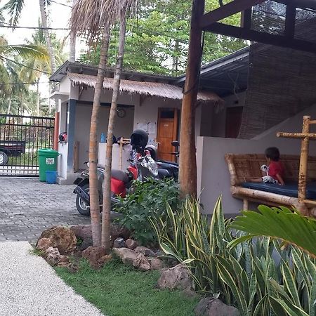 Albany Home Stay Kuta  Екстер'єр фото