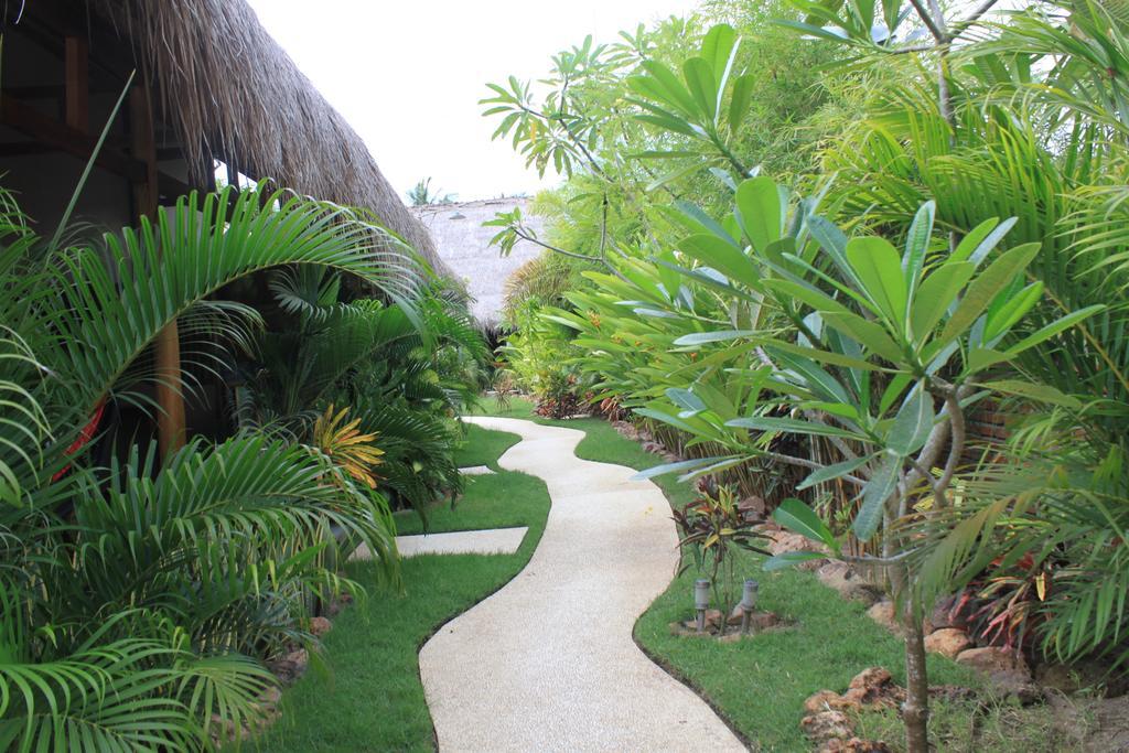 Albany Home Stay Kuta  Екстер'єр фото