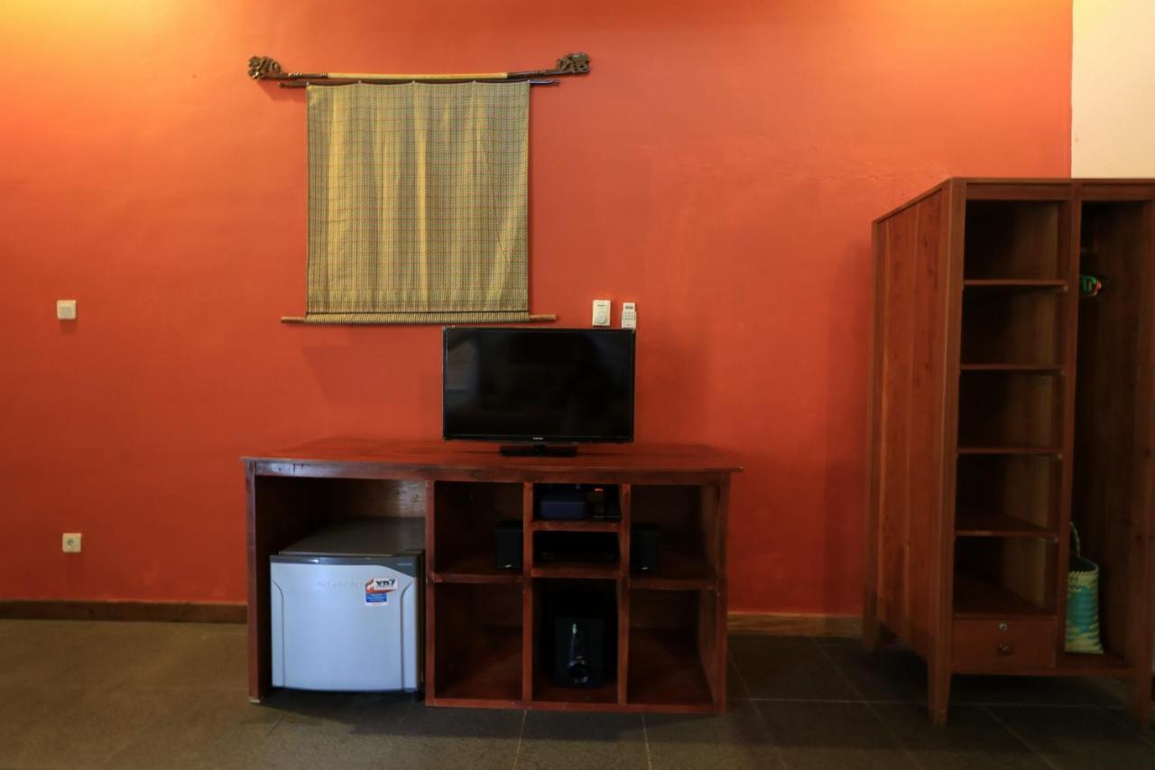 Albany Home Stay Kuta  Екстер'єр фото