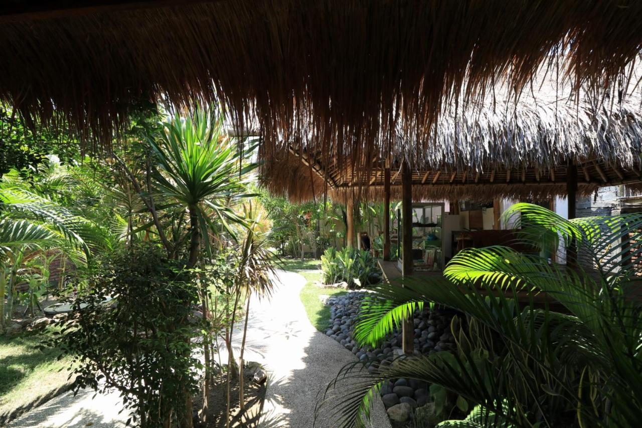 Albany Home Stay Kuta  Екстер'єр фото